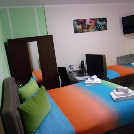 Expresia B E B Bed & Breakfast
